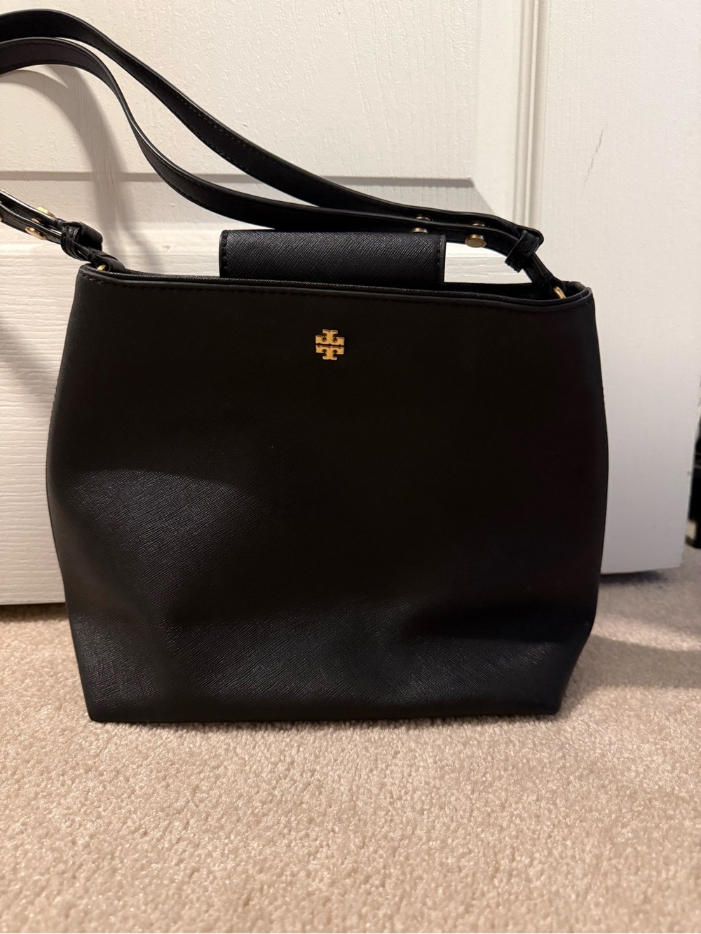 Tory Burch Black Leather Shoulder bag (converts to crossbody)